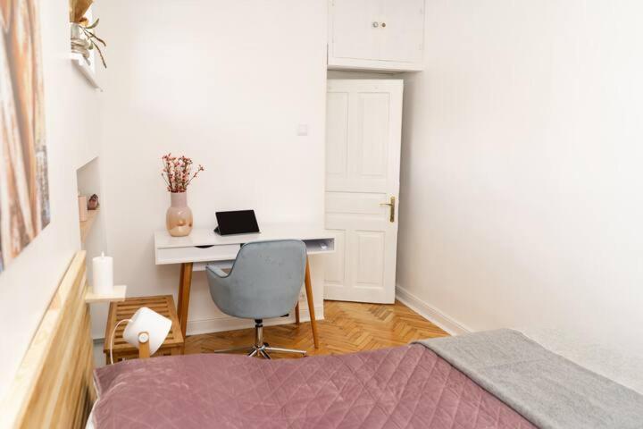 Freedom Apartments In The Heart Of Lviv - Balabana Str And Svoboda Avenue Exterior photo