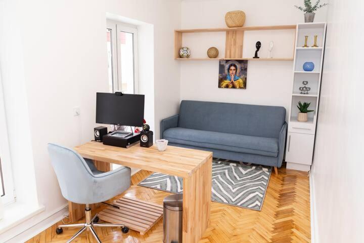 Freedom Apartments In The Heart Of Lviv - Balabana Str And Svoboda Avenue Exterior photo